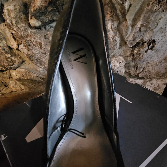 Worthington BRAND NEW SZ 6 new w box 📦 - Picture 2 of 4